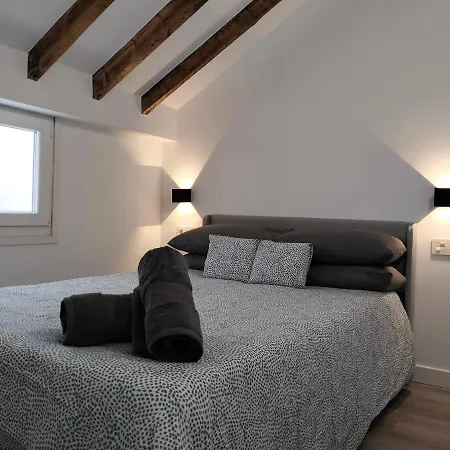 Gran Via 16 Centro Lbi00574 Homestay *